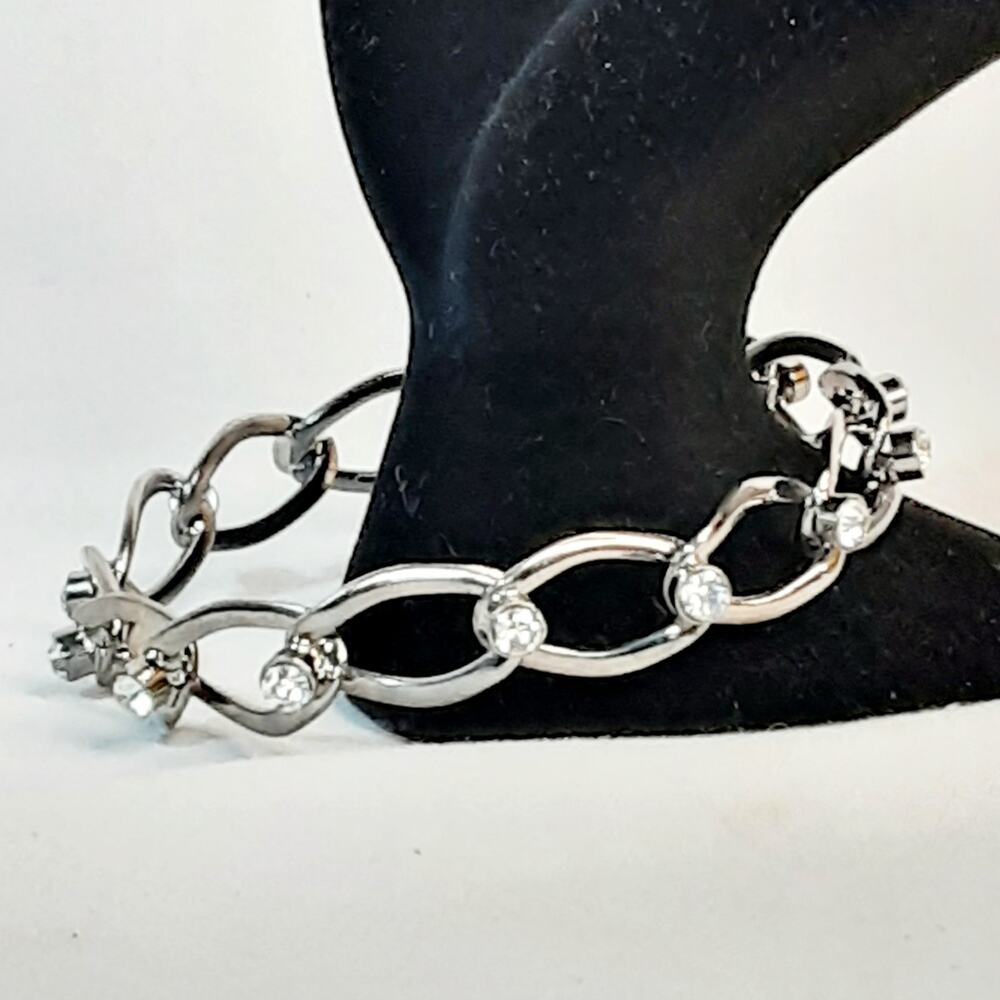 Silver Tone Interlocking Oval Link Bangle Bracelet Clear Rhinestone Accents